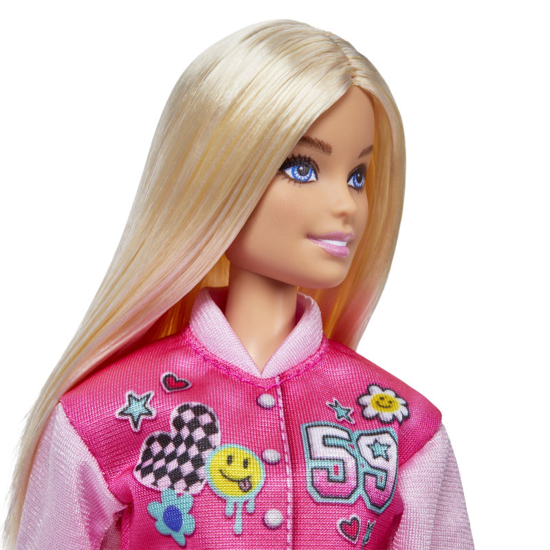 Păpușa Barbie Înapoi la Școală (HRG84)