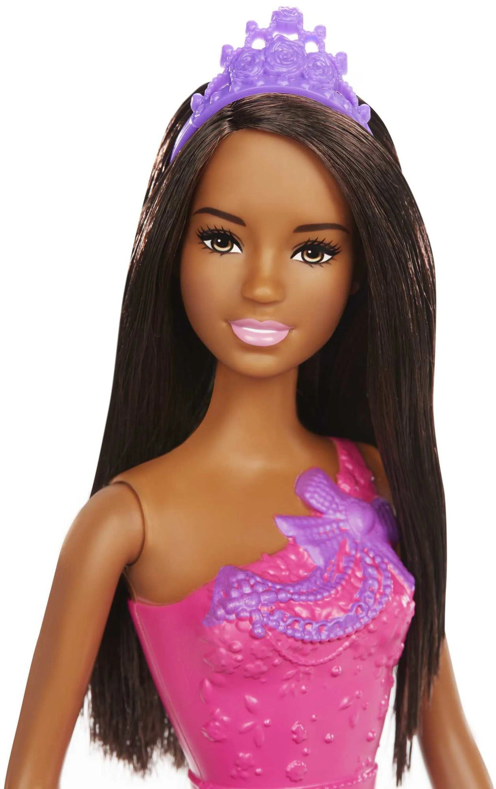Barbie Dreamtopia Kraljevska Lutka – Rjavolaska z Bleščečim Vijoličnim Krilom in Ujemajočim Trakom za Lase (HGR02)